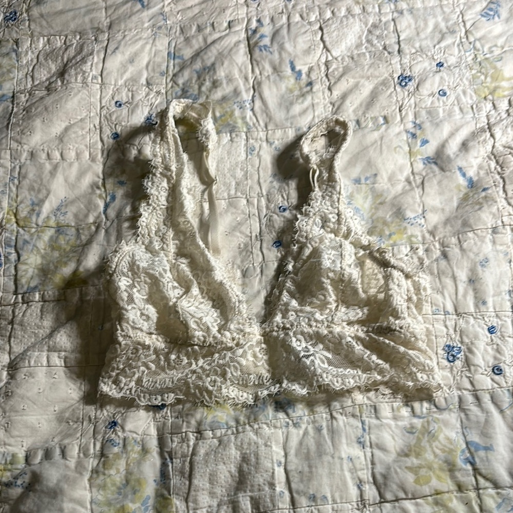 Aerie Cream Lace Bra Intimates Sleepwear